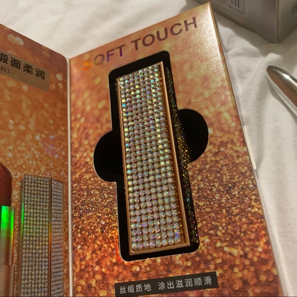 Rhinestone Diamond Silver and Gold Eyeshadow, Eyebrow Pencil and 2 Lipsticks NIB - Picture 13 of 16